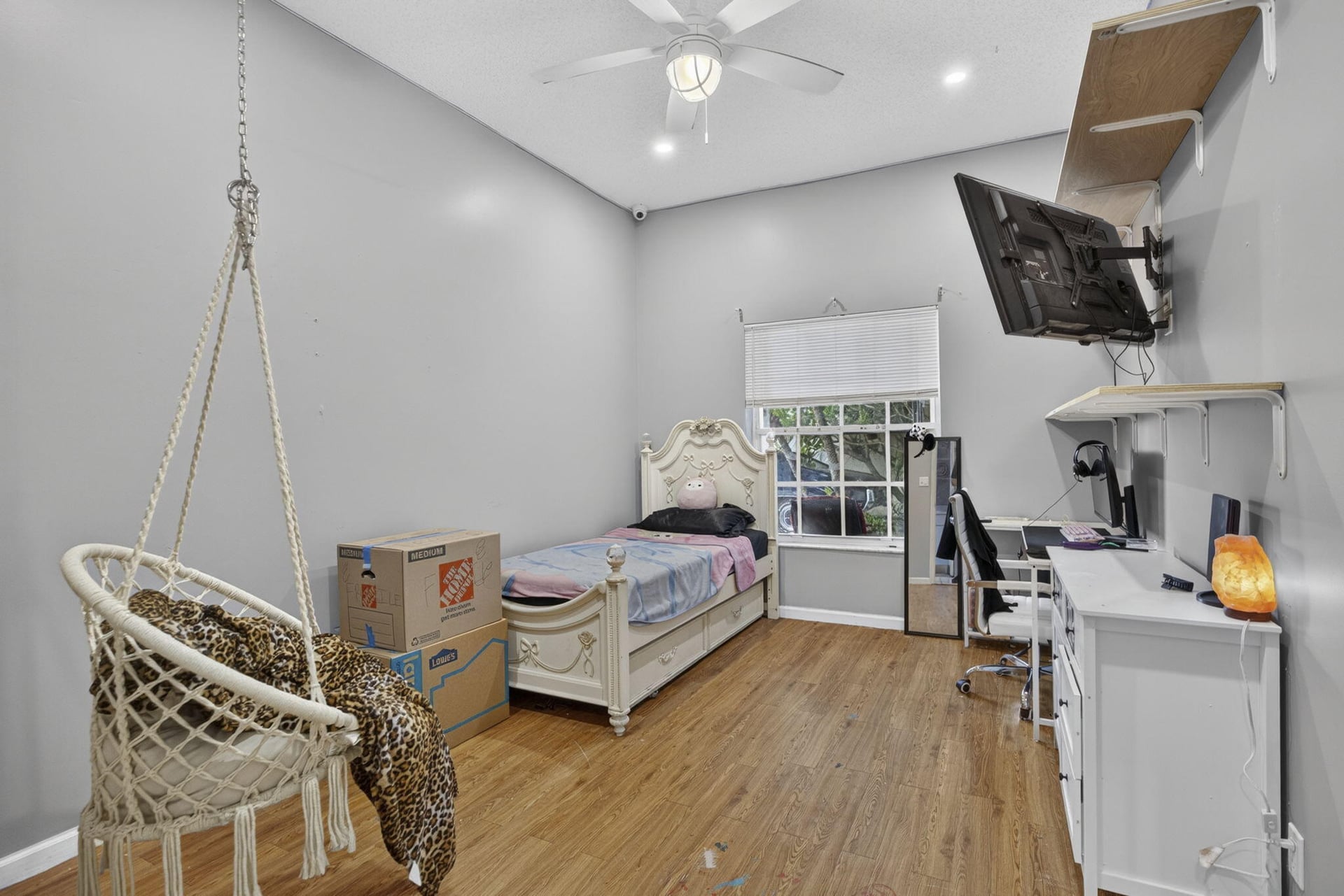  Residence photo 36