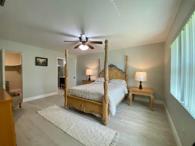 Residence photo 5