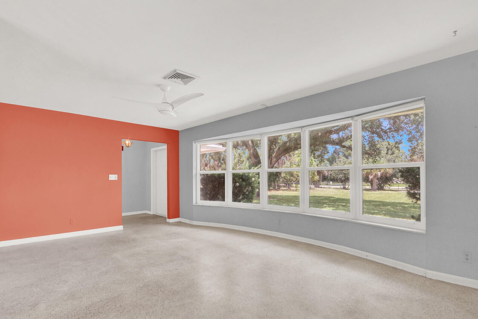 Residence photo 8