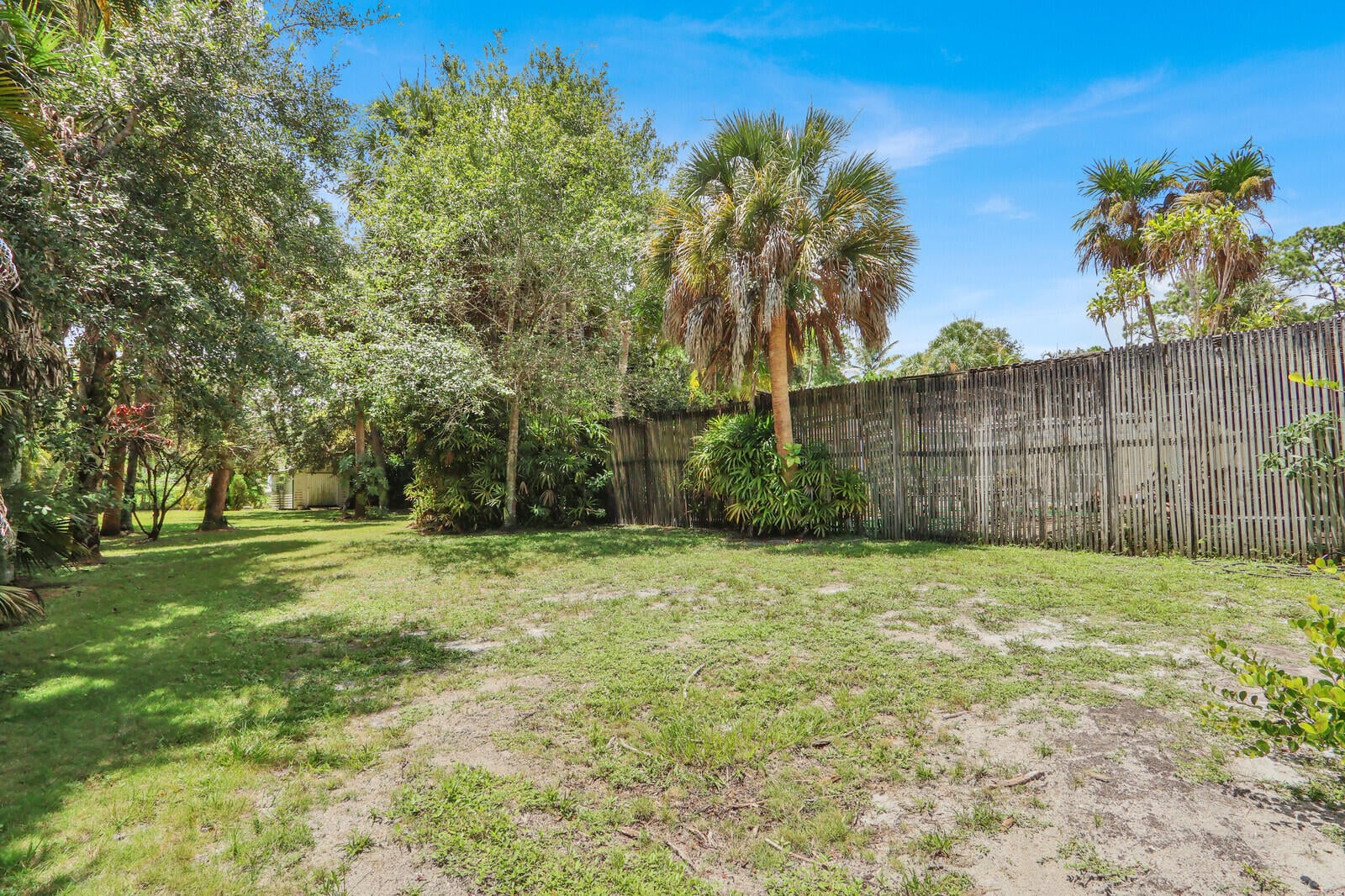 Residence photo 47