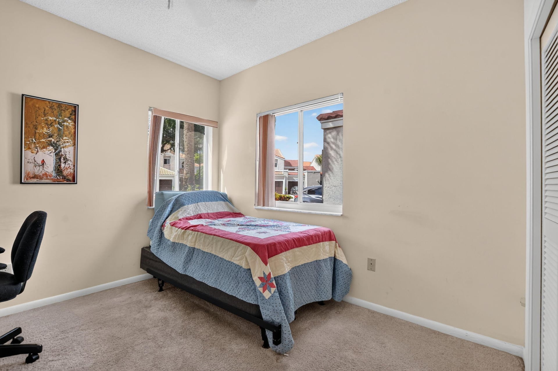 Residence photo 15