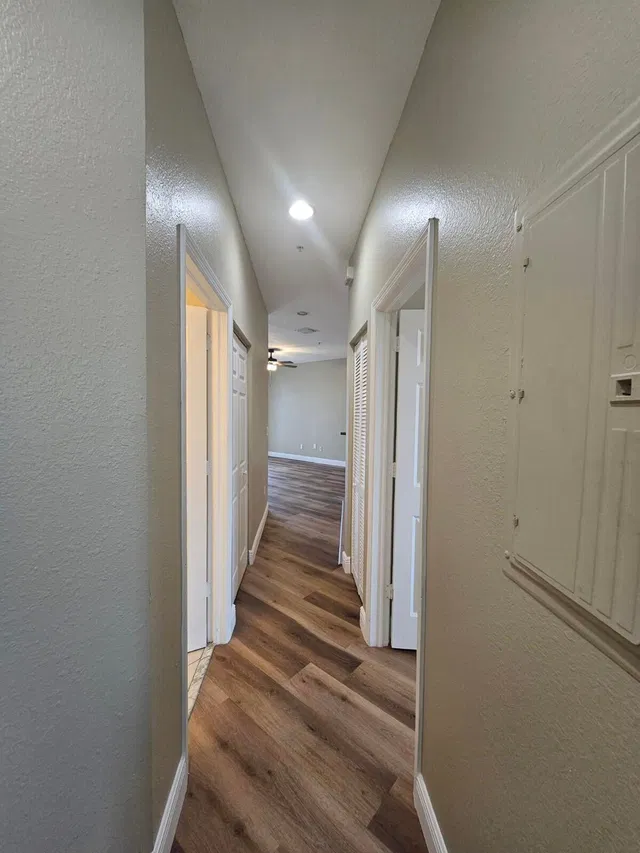  Residence photo 8