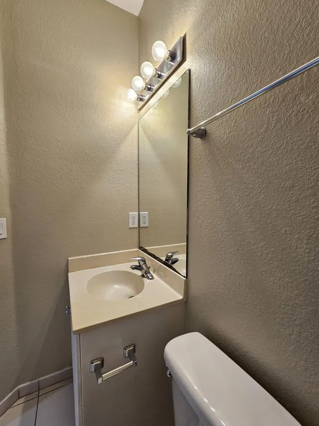  Residence photo 12
