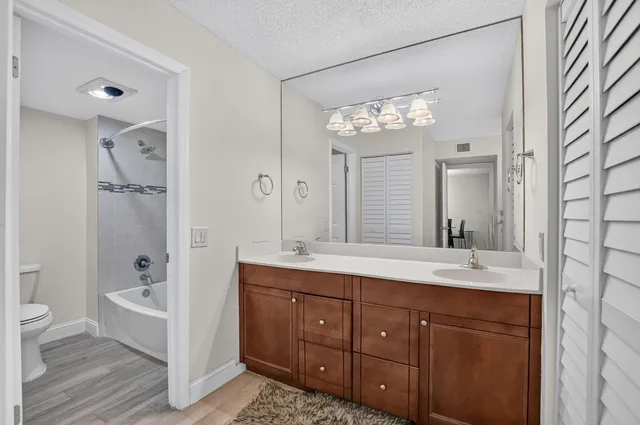 Boca Lago Country Club Homes Unit C photo 21
