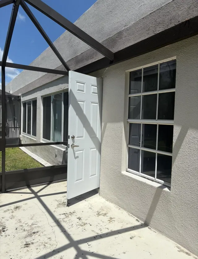  Unit 4 photo 20