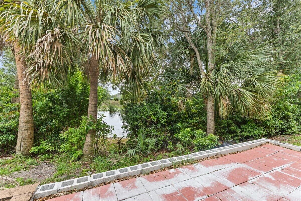 Residence photo 35