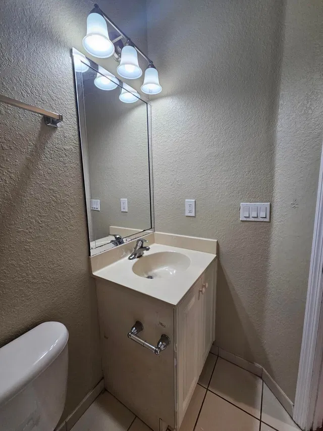  Residence photo 12