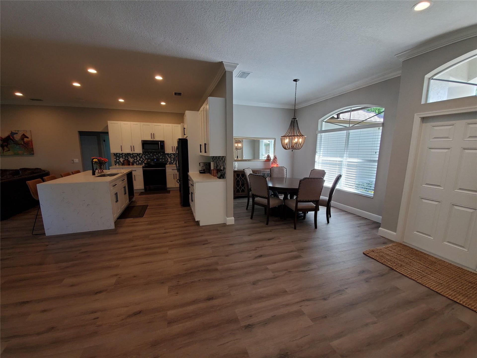 Residence photo 5