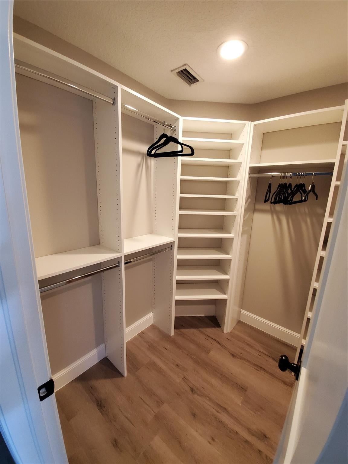 Residence photo 18