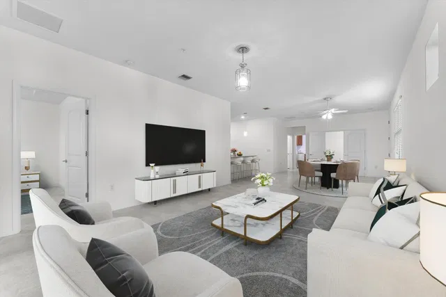  Residence photo 6
