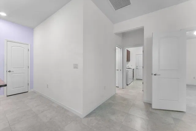  Residence photo 22