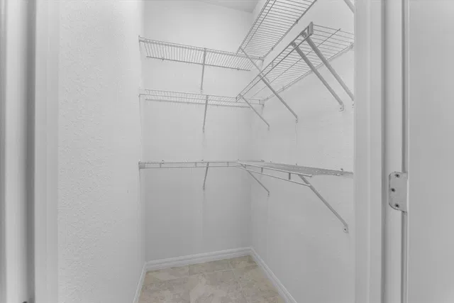  Residence photo 27
