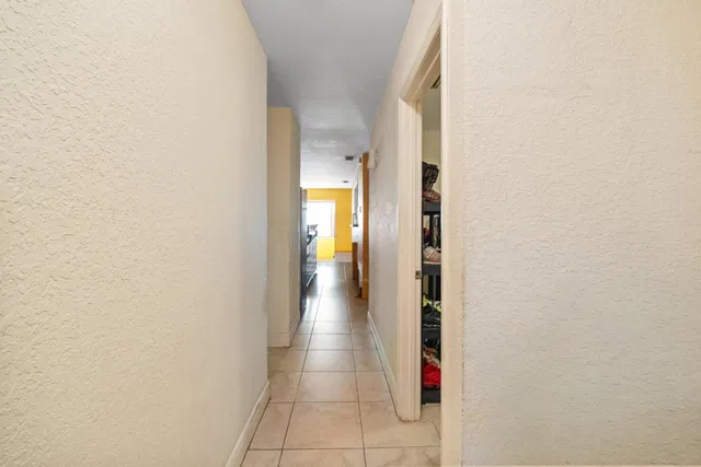  Residence photo 11