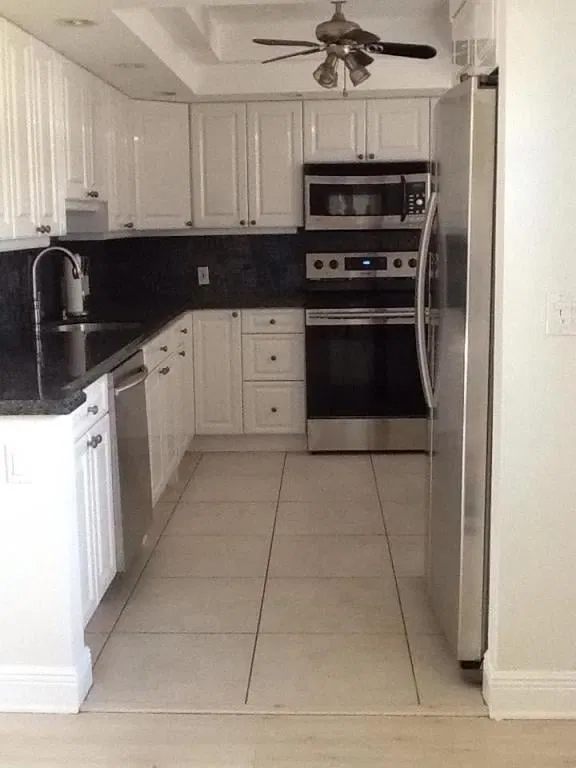 Unit 309 photo 15