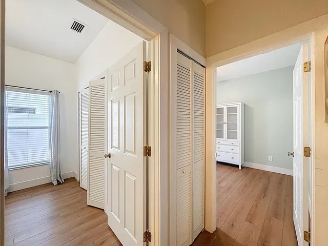  Residence photo 44