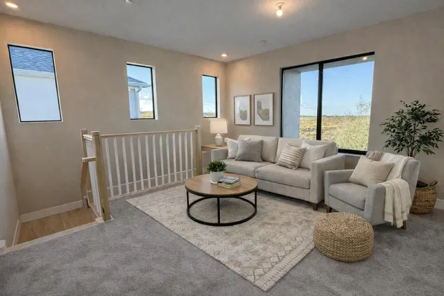  Residence photo 5
