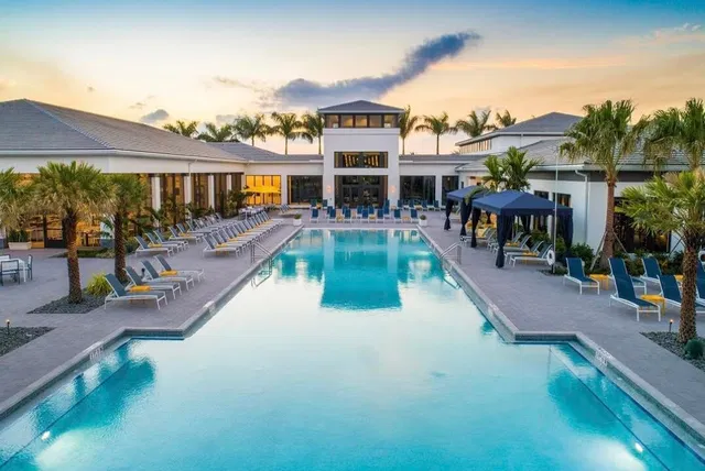 Boca Bridges Residence photo 31