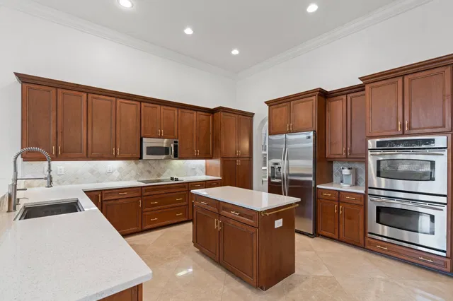  Residence photo 21