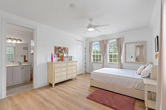  Residence photo 40