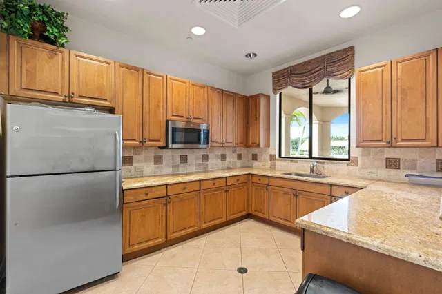 Residence photo 71