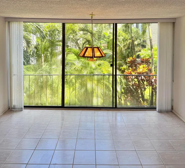 Boca Raton Unit 205A photo 3