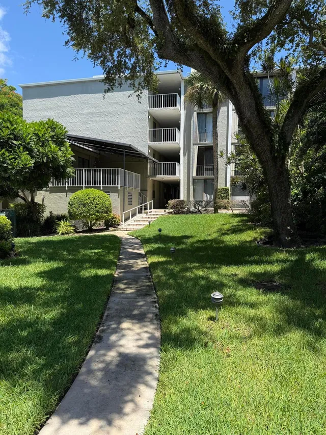 Boca Raton Unit 205A photo 37