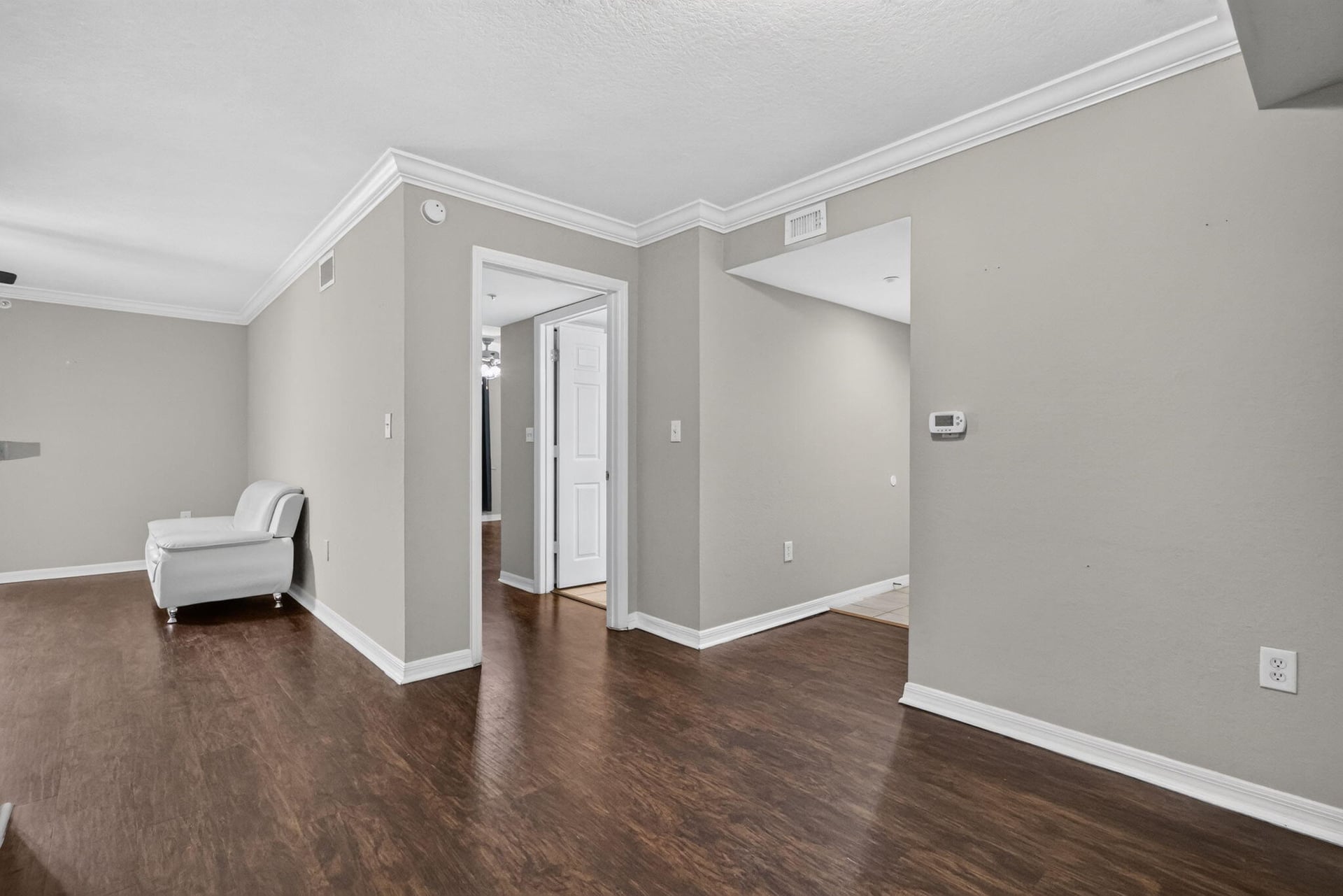 Unit 102 photo 13