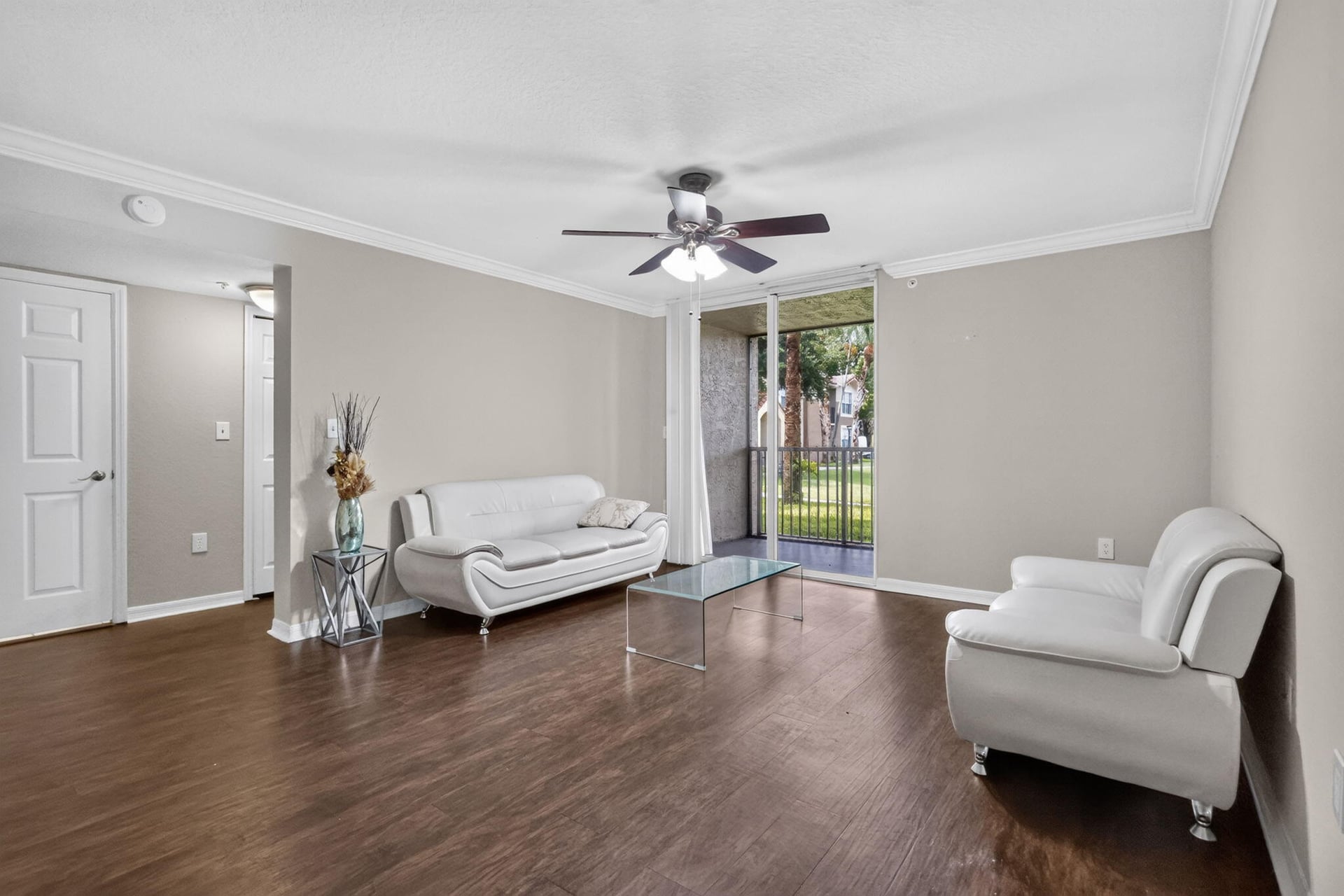 Unit 102 photo 20