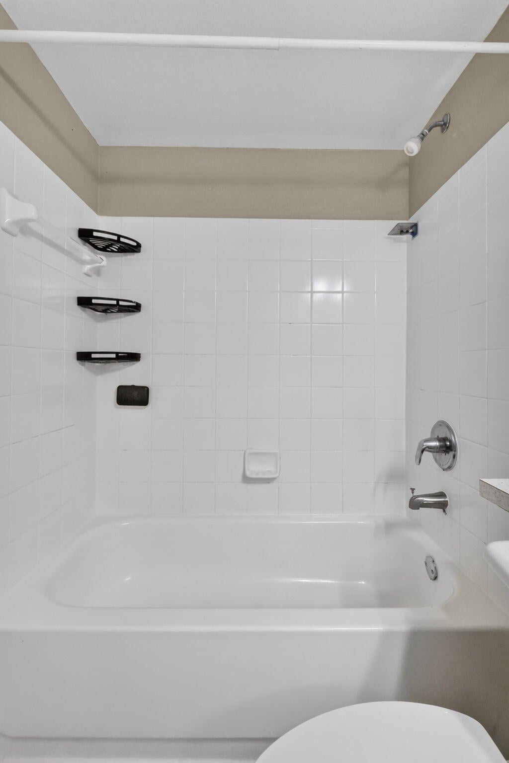 Unit 102 photo 29