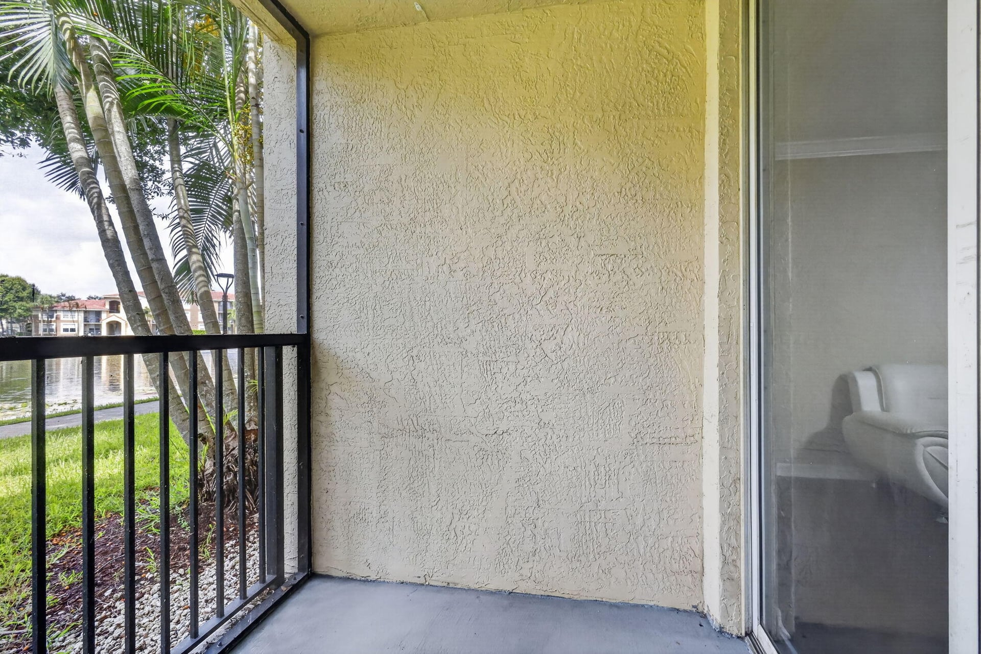 Unit 102 photo 33