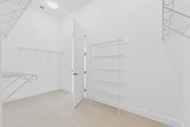 Residence photo 20