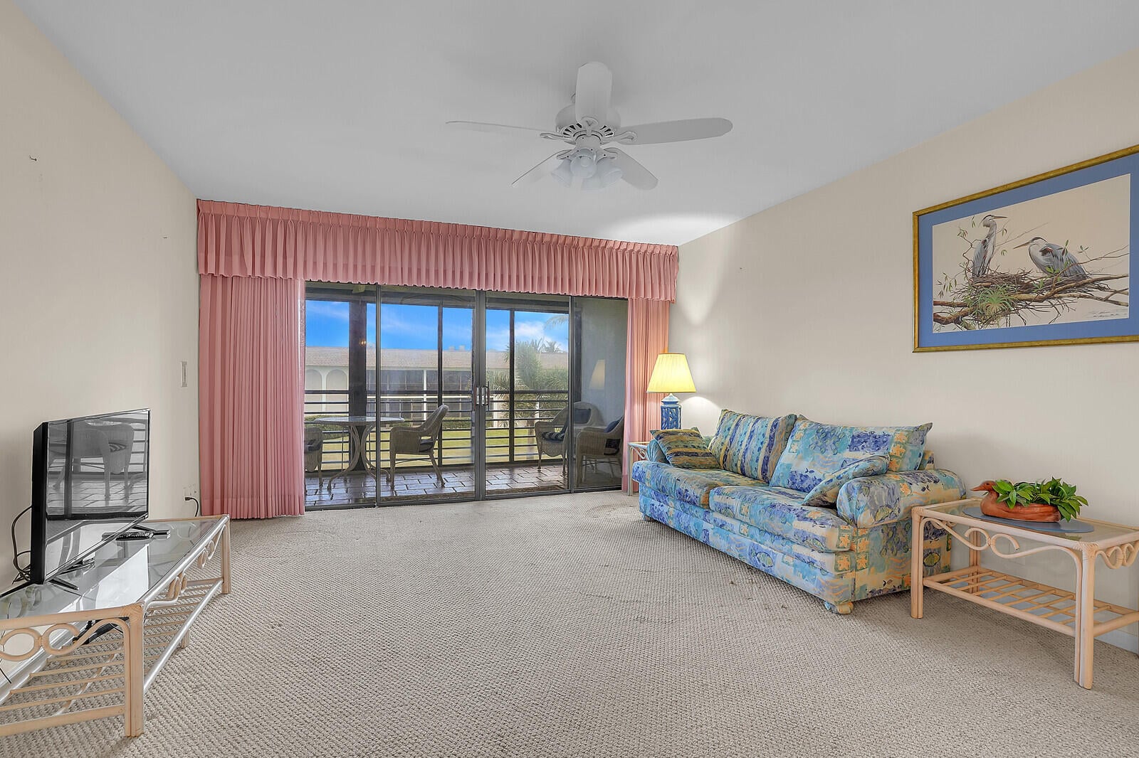 Unit H207 photo 5