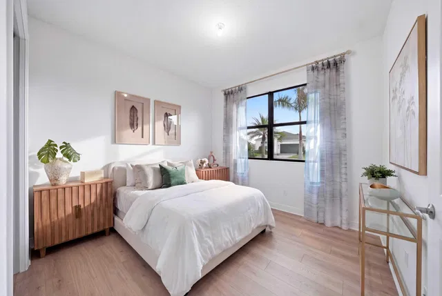 Residence photo 20