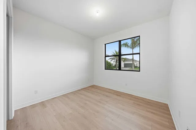 Residence photo 21