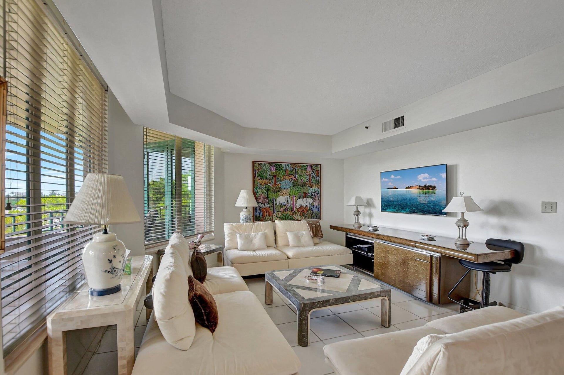 Mizner Court Unit 504 photo 4