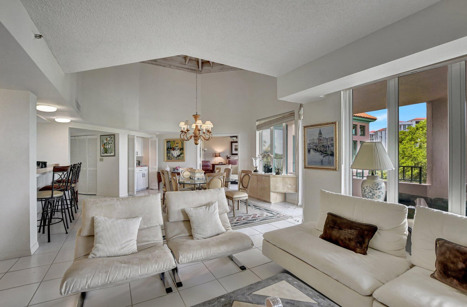 Mizner Court Unit 504 photo 7