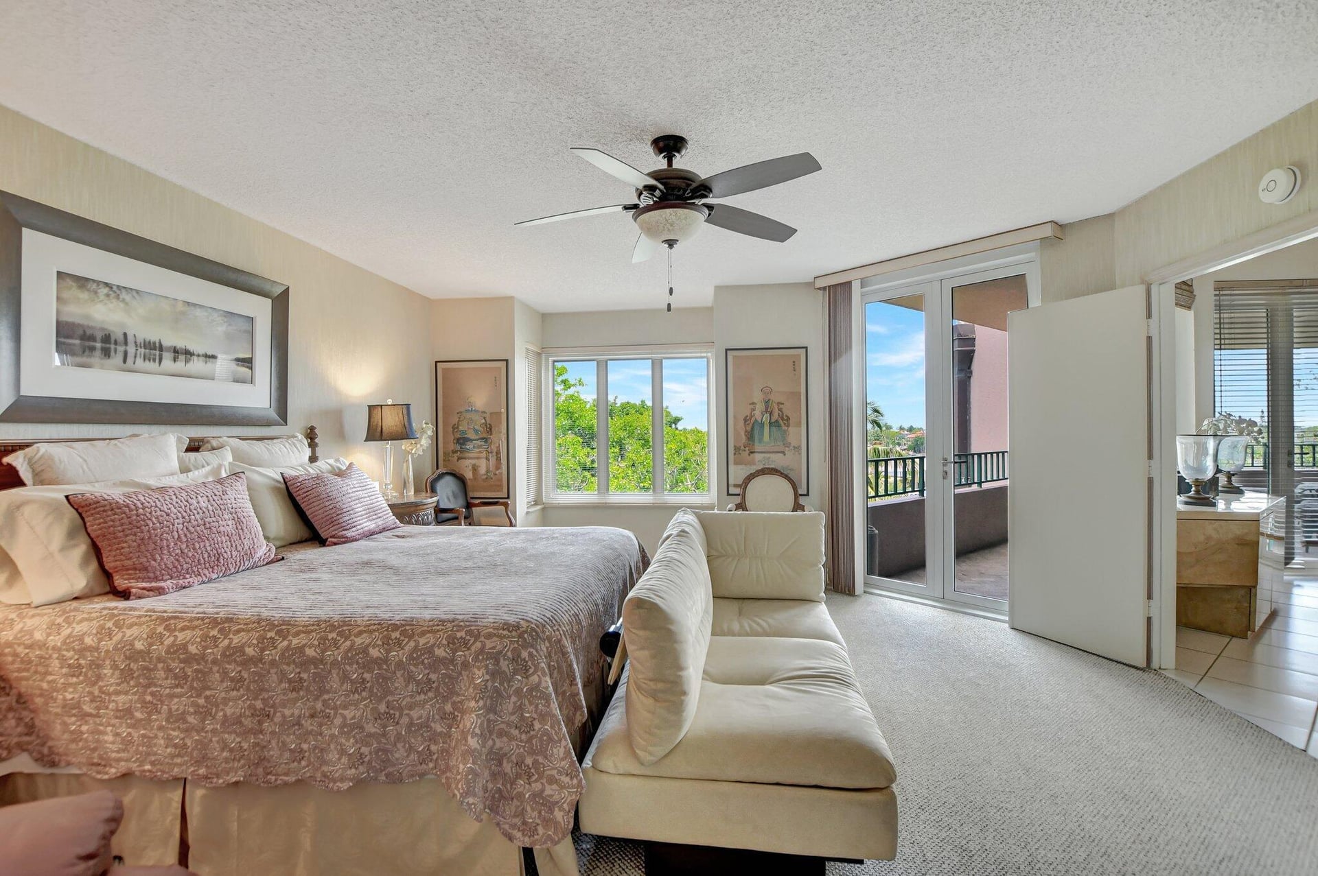 Mizner Court Unit 504 photo 21