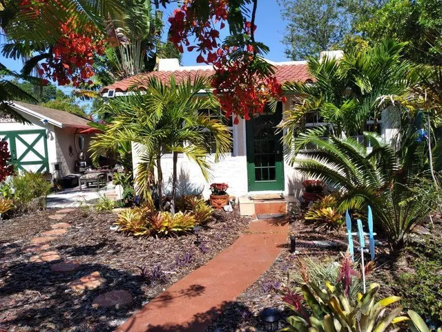  Residence photo 23