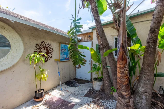  Residence photo 33