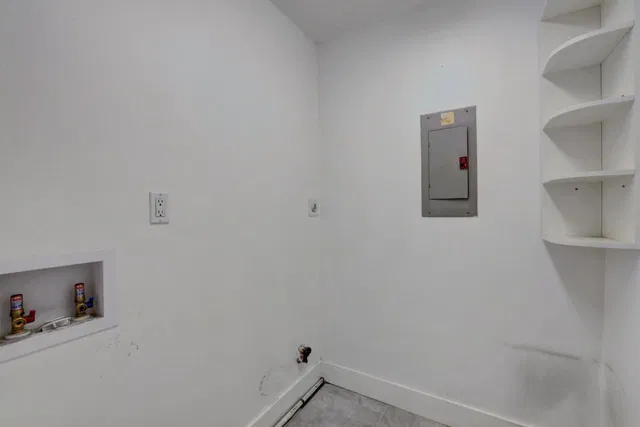 Residence photo 19