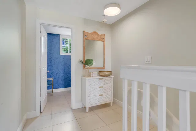 Pineapple Grove Village Condominiums Unit 4-D photo 12