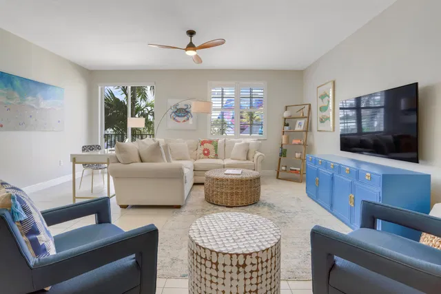 Pineapple Grove Village Condominiums Unit 4-D photo 15