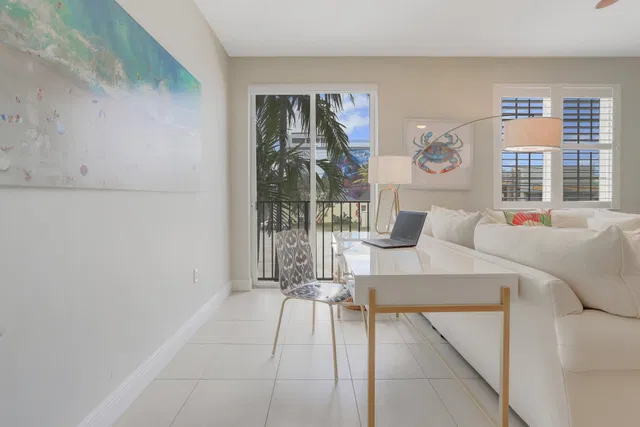 Pineapple Grove Village Condominiums Unit 4-D photo 18