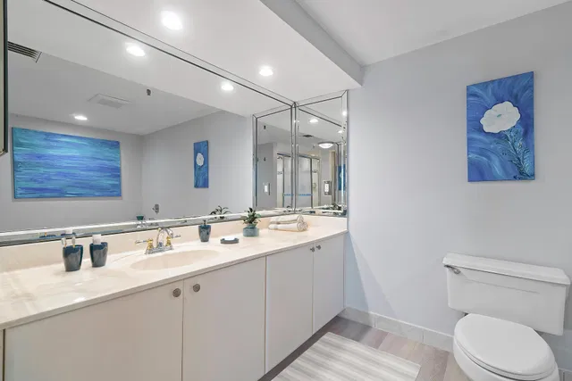  Unit 1606 photo 17