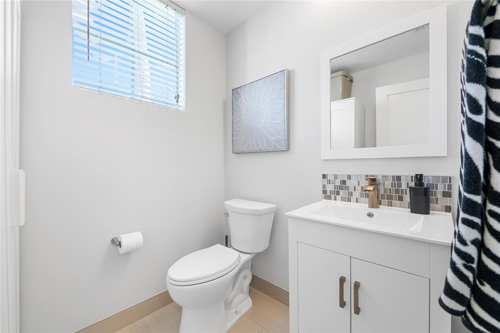 Pineapple Grove Village Condominiums Unit 6-F photo 6