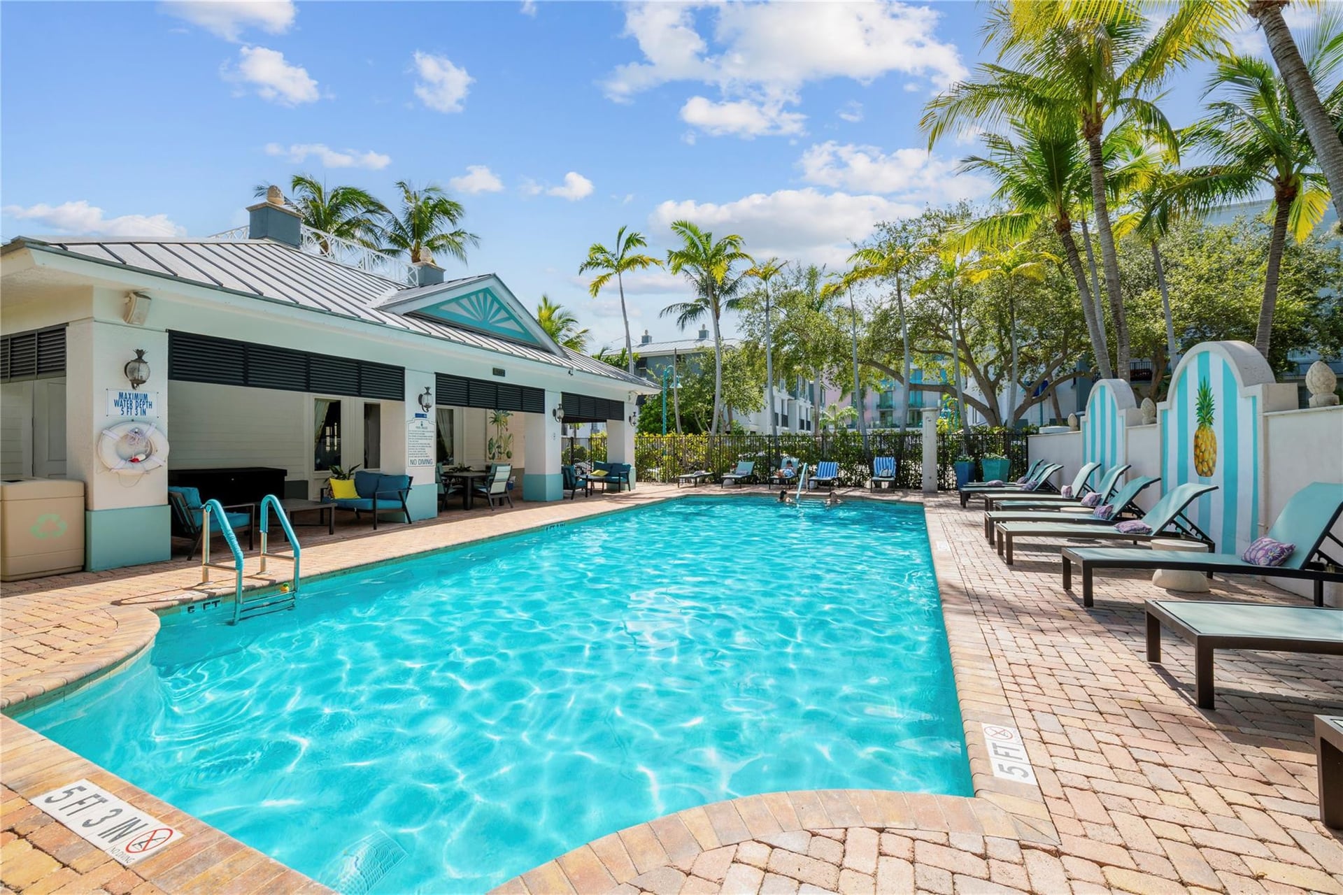 Pineapple Grove Village Condominiums Unit 6-F photo 22