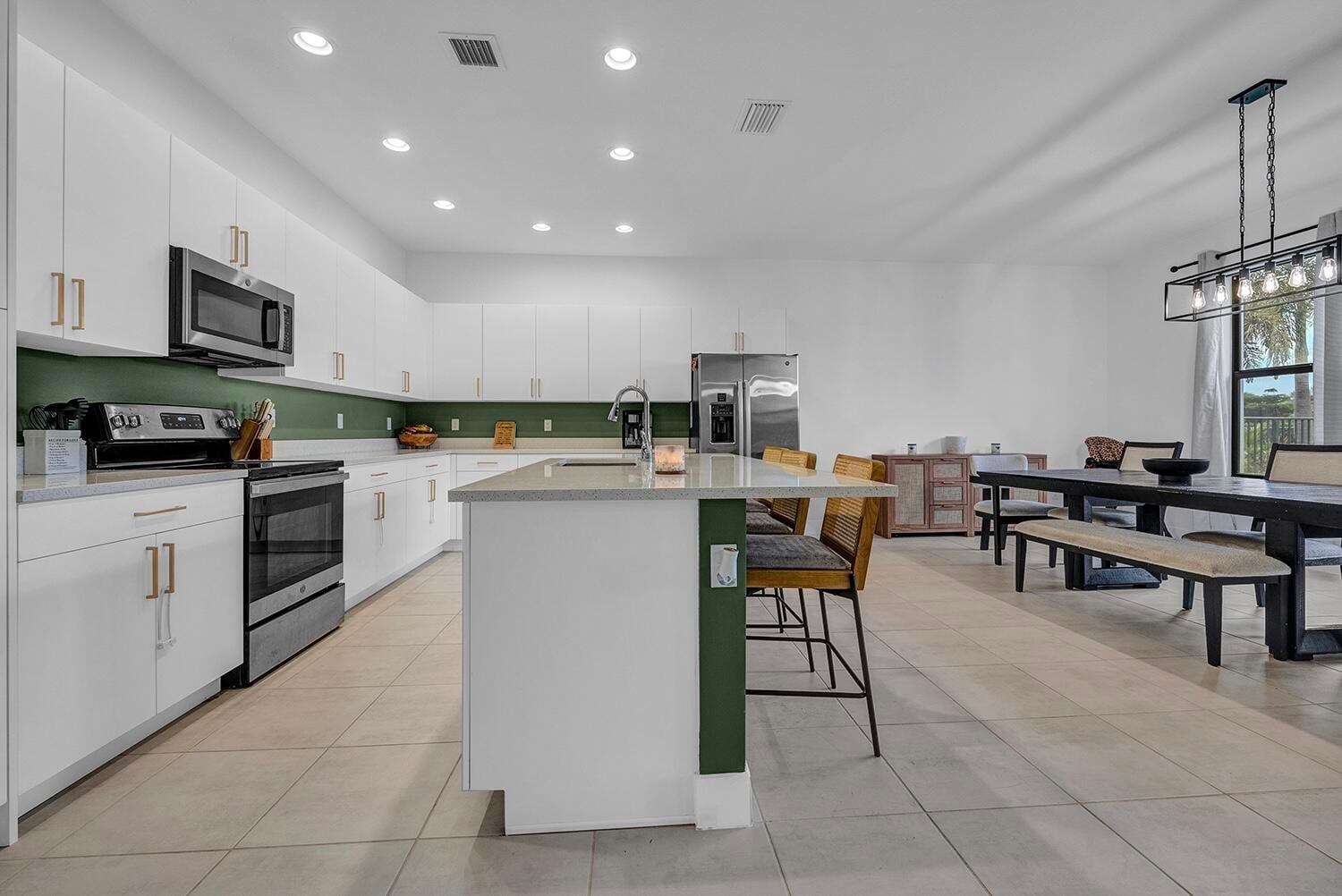  Residence photo 11