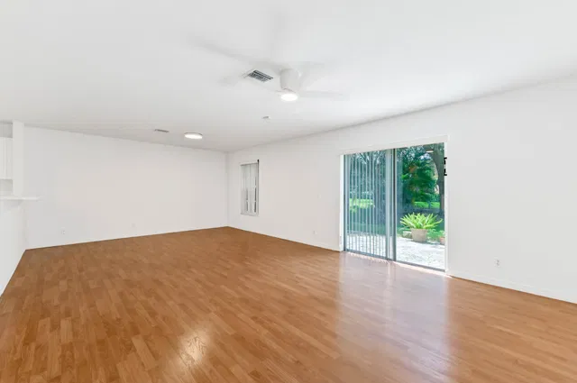 Residence photo 13