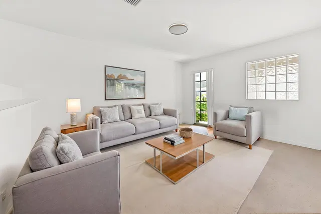 Residence photo 15
