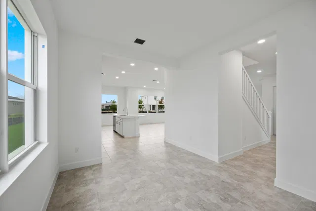 Residence photo 22
